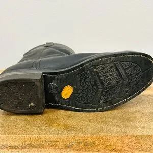 Red Wing Shoes | Shoes | Vintage Distressed Red Wing Steel  display picture 1